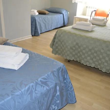 게스트하우스 오스카 룸스 2*