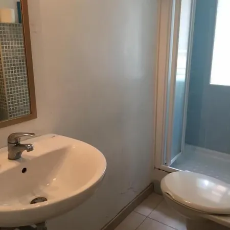 오스카 룸스 게스트하우스