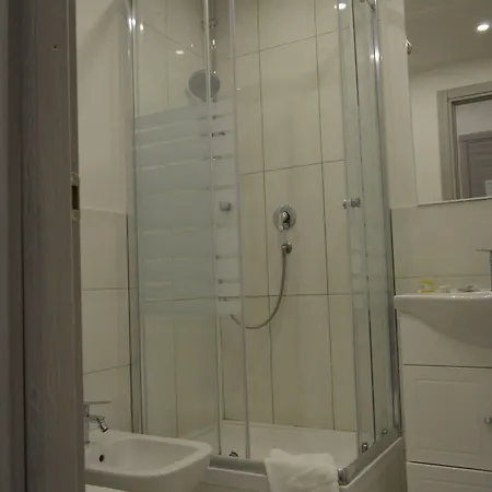 오스카 룸스 게스트하우스